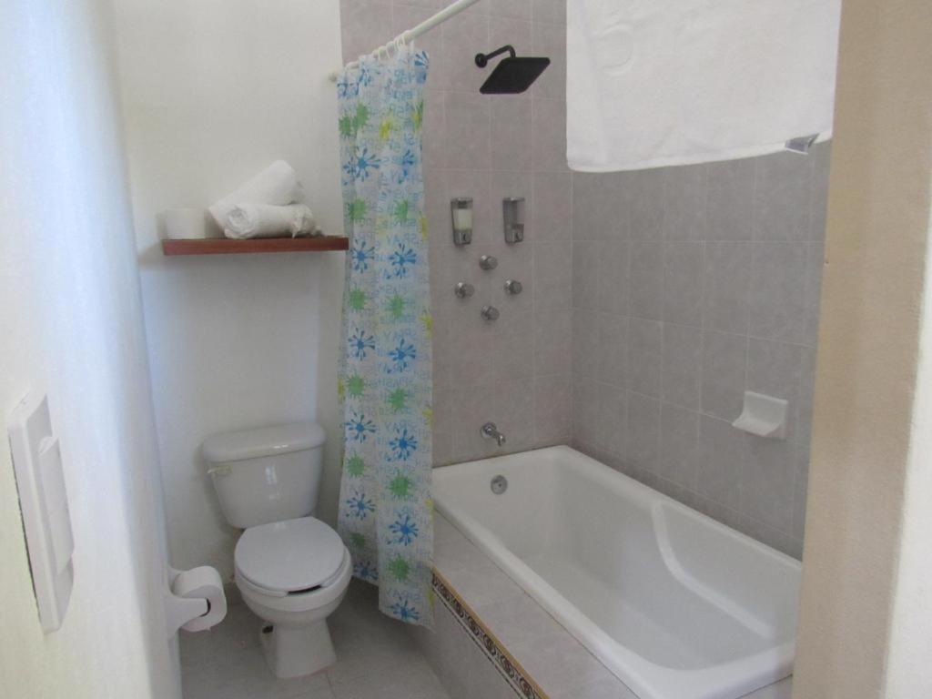 Two Bedroom Beachfront Villa Селестун Екстер'єр фото